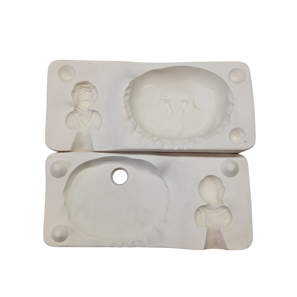 Vintage‎ 1963 Duncan Ceramic Mold 1019 Lipstick Girl Figurine Holder